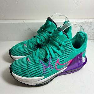 Nike LeBron Witness 6 Emerald Berry Size 5.5 Men’s